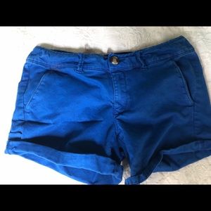 American Eagle low rise shorts